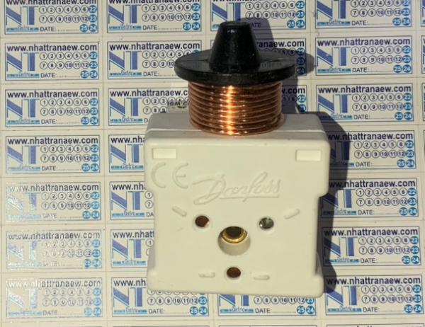 RƠ LE KHỞI ĐỘNG 117U 6015 DANFOSS - Image 2